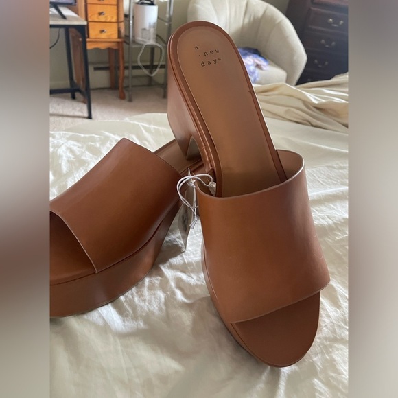 NWT-4 Inch Brown A NEW DAY HEELS⭐️ - Picture 1 of 8